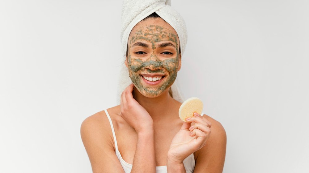 Herbal peel-off masks form a thin, flexible film on the skin.